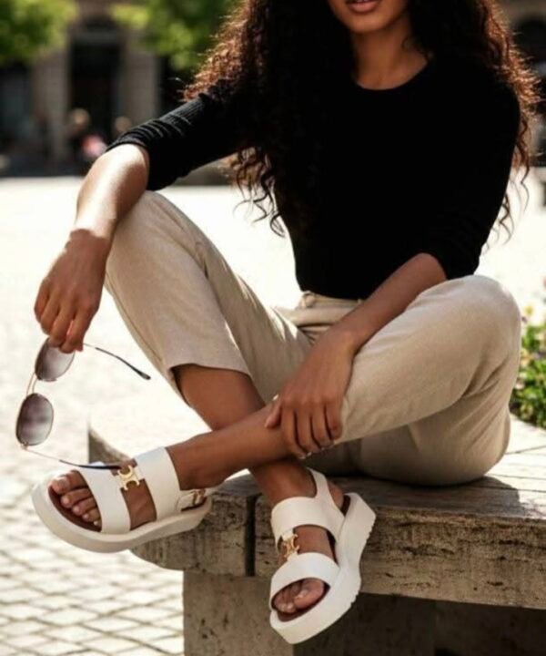 Basutes Selena