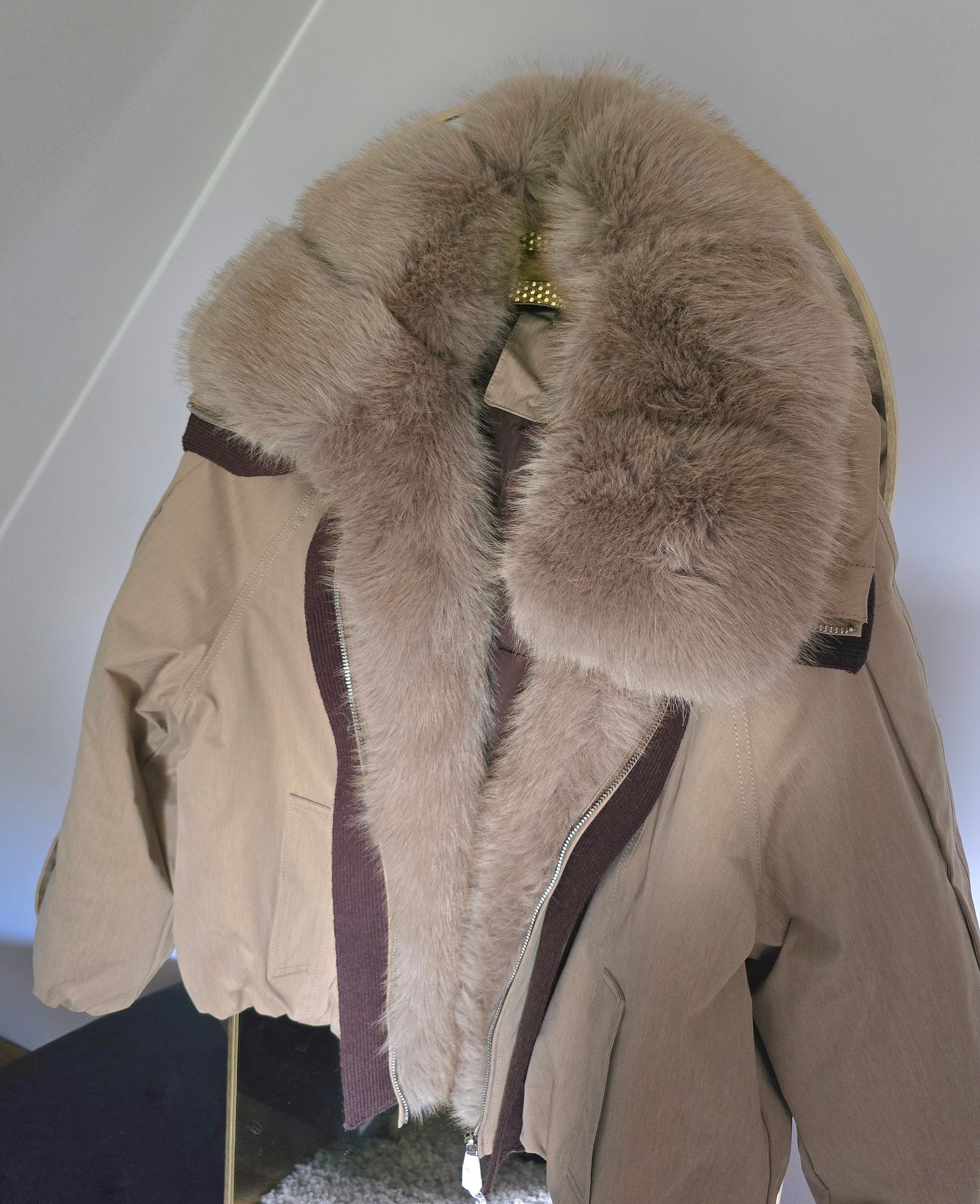 Šilta Parka su kailiu - Image 3